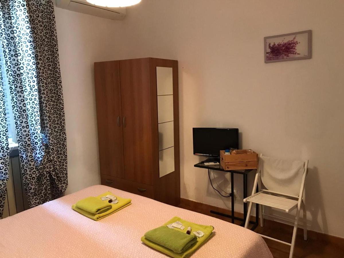 לינה וארוחת בוקר פיזה A Casa Di Lucia מראה חיצוני תמונה