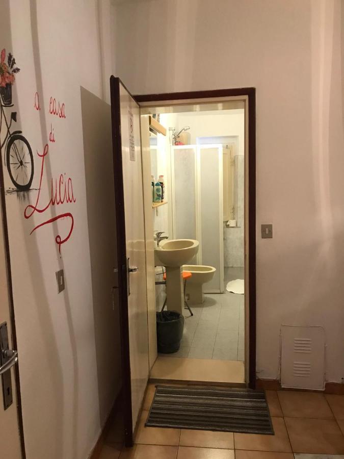לינה וארוחת בוקר פיזה A Casa Di Lucia מראה חיצוני תמונה